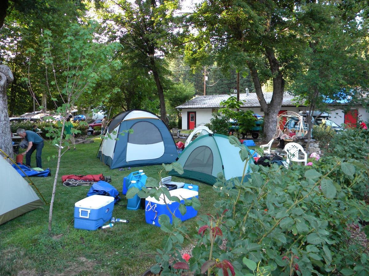 Bigfoot Rv & Cabins Park Happy Camp Exterior photo